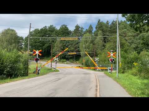 Järnvägsövergång Rödebybacken / Swedish railroad crossing