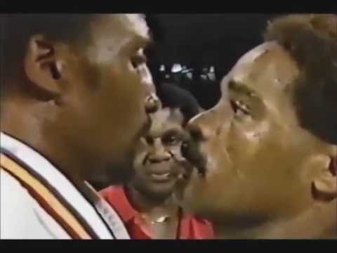 Thomas Hearns vs Wilfred Benitez  (Highlights)