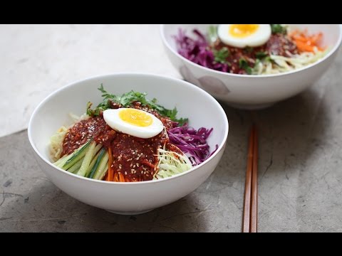 Jjolmyeon, Korean Spicy Chewy Noodles