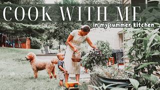 Mennonite Cooking: stuffed soft pretzels, pesto blt's, & other back-to-school favorites + lunch tips