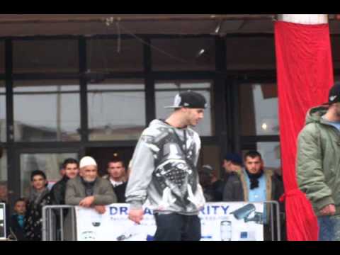 Lipi[Liridon Pira] FT Mc.roni-Ti Ke Gabu(official version) 2011