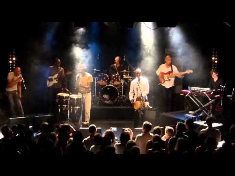 MJC l'escale à Aubagne Touré Kunda fode (live)