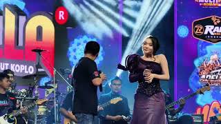 Download lagu GADIS MANIS KALIMANTAN - CAK FENDIK FEAT DIFARINA INDRA - ADELLA LIVE SURABAYA mp3