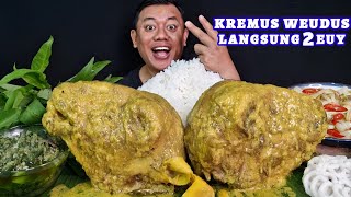 Download lagu GRAGAS TAPI ENAK ⁉️ MAKAN 2 KEPALA EMBE SAMBEL IJO LALAPAN KANGKUNG MENTAH TUMIS KUCAI  mp3