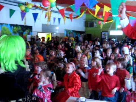 OBS Aan de Meule 2010 - Zumba tijdens de Carnaval playbackshow