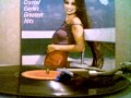 Crystal Gayle - Livin' In These Troubled Times