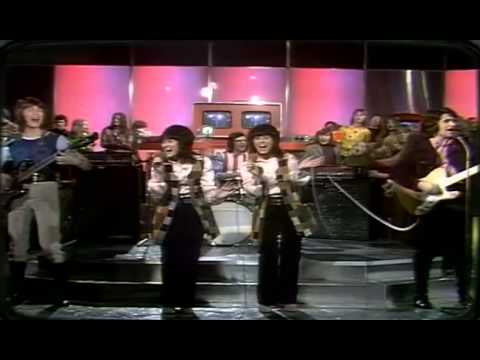 Ring A Ring Of Roses - Union Express