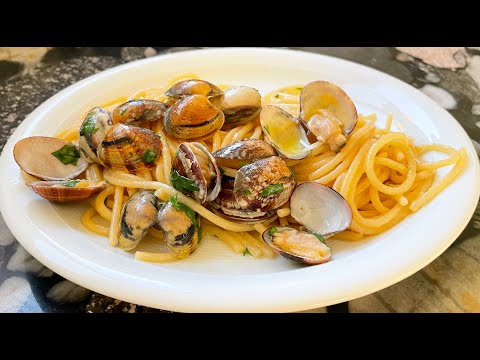 SPAGHETTI ALLE VONGOLE VERACI❤️classic pasta with clams