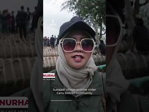 Indonesians fire wooden cannons in post-Eid tradition | AJ #shorts