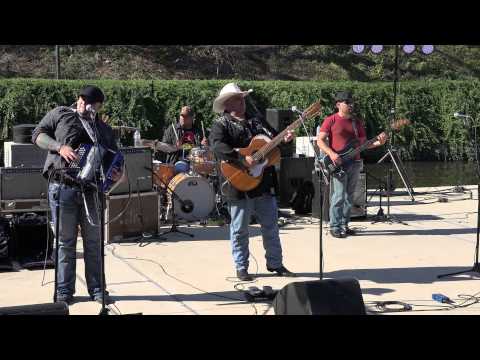 Los Tex-Maniacs (Video 2) @ Pearl Brewery in San Antonio,Tx. 2014 - 4K