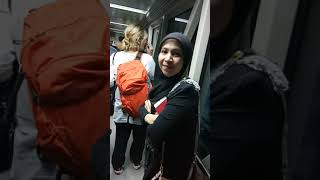 Download lagu Gembira dapat satu Flight dengan Siti Nurhaliza mp3 Download lagu Gembira dapat satu Flight dengan Siti Nurhaliza mp3