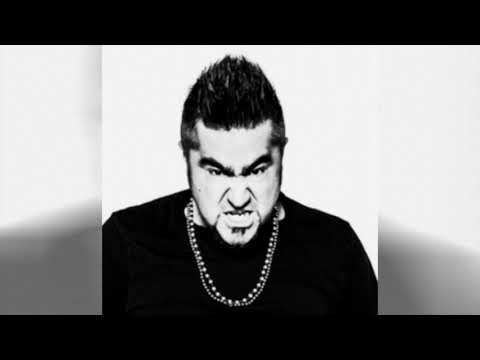 Zoo di 105 del 01/03/16 - i puglieni 4