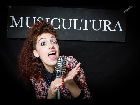 Gabriella Martinelli - In un labirinto ad est - Anteprima Musicultura 2014