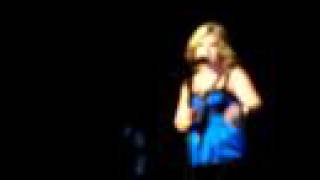 Kelly Clarkson - Boston - Don't Waste Your Time