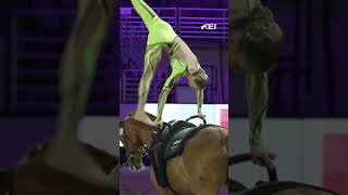 Download lagu Menari dengan gaya yang nakal 😈 mp3