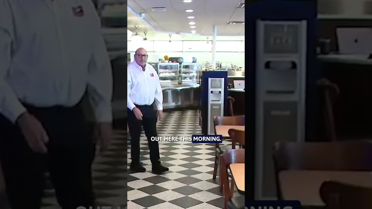 Iconic Chicago deli offers free meals to SNAP recipients