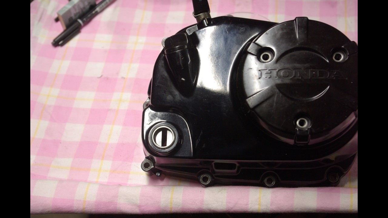 グロム  カスタム！　オイルレベル窓の追加工取り付け