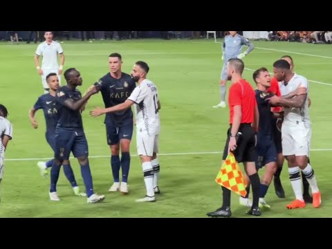 Cristiano Ronaldo told Angry Sadio Mané to calm down!!😱🤬👀