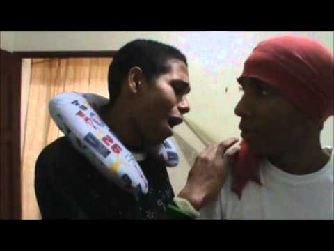 Crazy Design ft Carlitos Wey - El Teke Teke Official Video (Misterh & True)