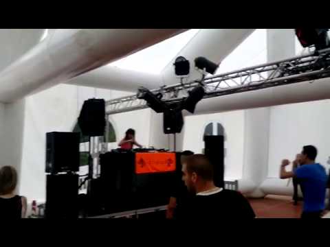 NuriaJump - La lio gorda festival @ Venecia (Matinal)