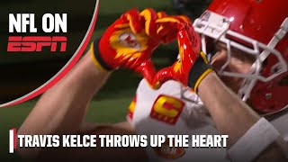 Travis Kelce throws up heart after TD 🫶 Taylor Swift &amp; Jason Kelce LOVE IT | NFL on ESPN