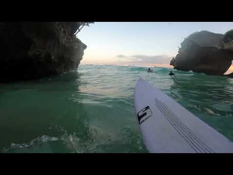 POV SUNRISE SURFING ULUWATU