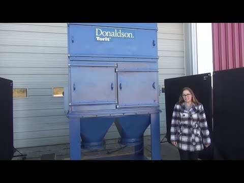 Torit Model UMA450 Self Contained Dust Collector Demonstration