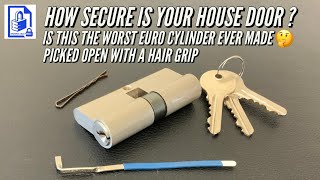 323. How to open a Euro cylinder Door Lock with a Hair grip Bobby pin - How secure is your house 🤔