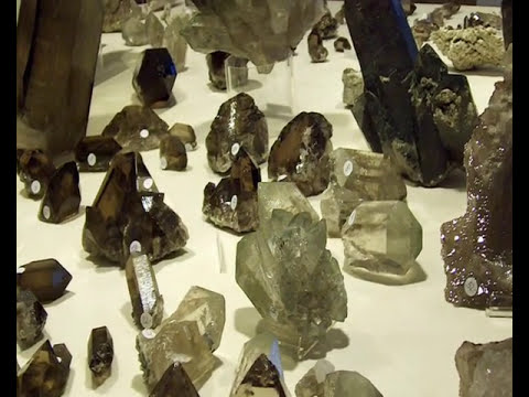 Kristalle Mineralien kaufen aus der Schweiz Wallis direkt vom Strahler Werner Schmidt.