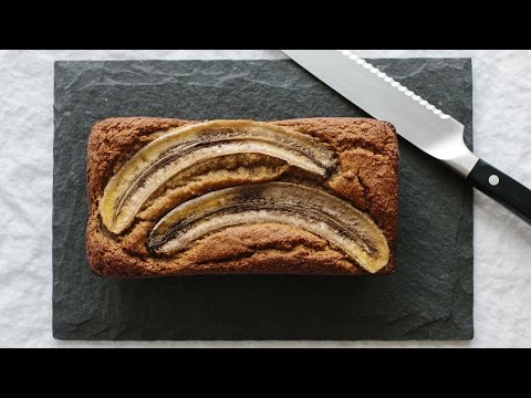 AMAZING PALEO CHOCOLATE CAKE gluten free grain free dairy free