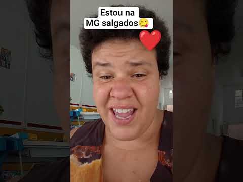 provando o rissoles de presunto e queijo com requeijão 😋gostoso e barato no Mauá da serra pr