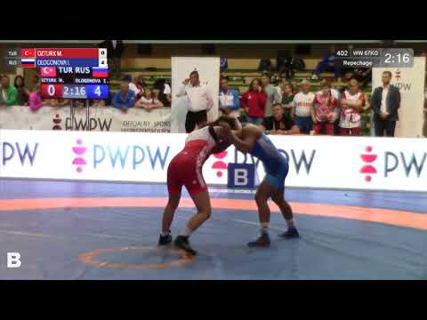 Repechage WW - 57 kg: M. OZTURK (TUR) v. I. OLOGONOVA (RUS)