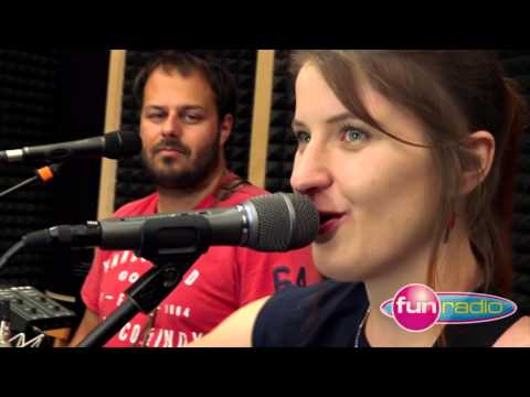 Xindl X feat. Mirka Miškechová - Cudzinka v tvojej zemi