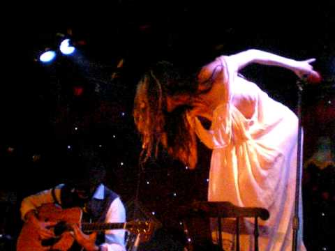 Ruby Throat - The Ventriloquist - Madame Jojo's - London Thursday 12th November