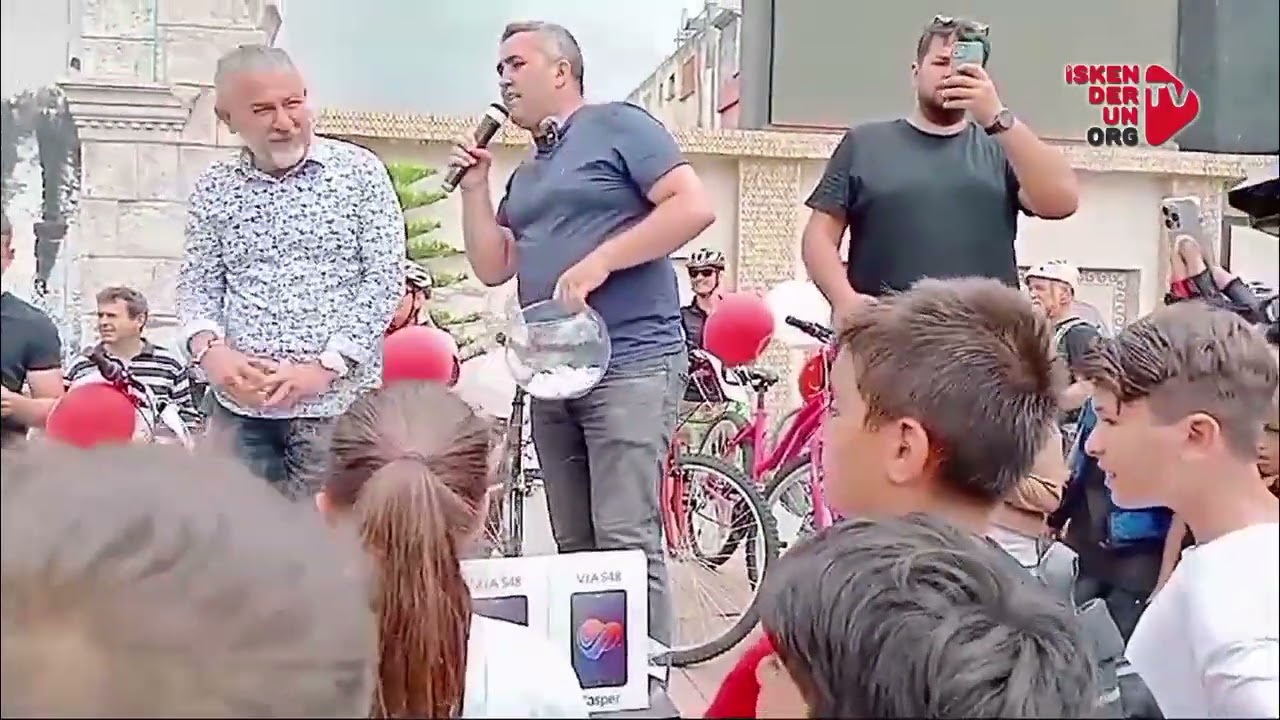 Erzin’de hediyeli ‘Bisiklet Hayattır’ etkinliği
