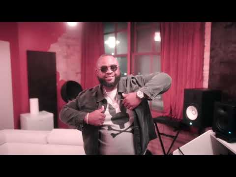 @ChillahRose ALYAK ( Act Like You ain’t Know..!)