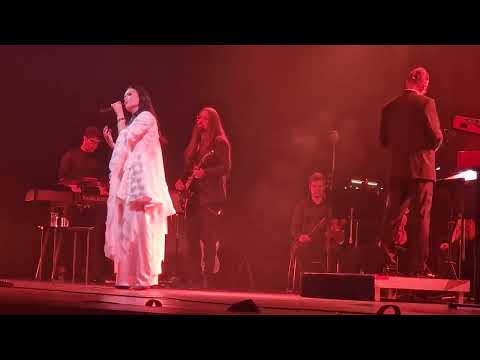 Tarja Turunen - 08 Angels We Have Heard on High (traditional cover) - Ostrava 21.12.2023
