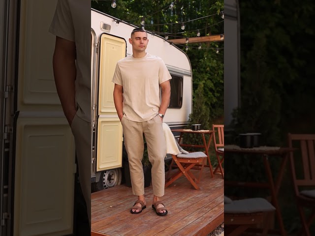 Чоботи жіночі шкіряні байка хутро 592641 Чорний Шльопанці чоловічі нубук 591536 Чорні