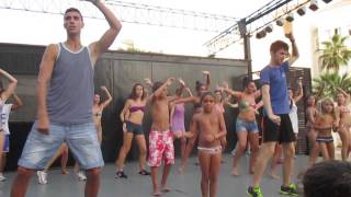 Bailando
