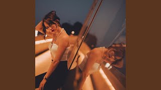 Quai de Garibaldi Music Video