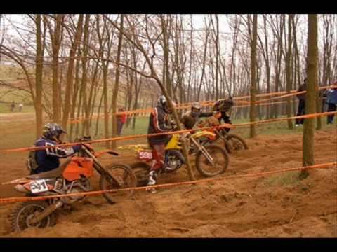 Maszkura & Community & Rapszodik - Osszetarto matrozok