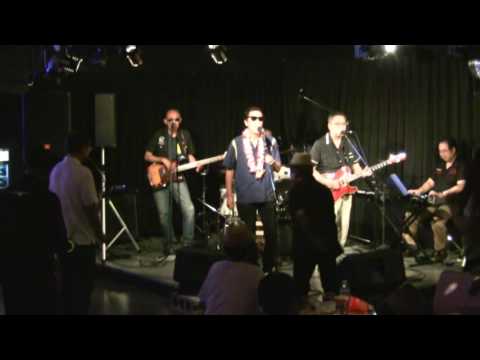 08 陽気にやろうぜ～whole lotta shakin goin on