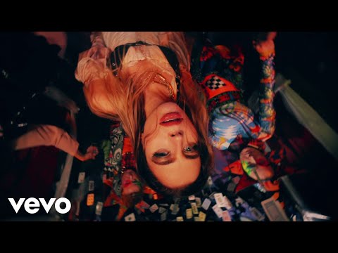 Amber Van Day - Uh Oh (Official Video)