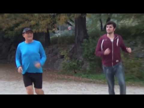 Pedos en cima de las personas EN EL PARQUE