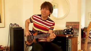 Video thumbnail for New Pignose PGB 200 - Portable Bass (sorry -sloppy - .. first time bass playing in my life... ) :-) by GregsGuitars