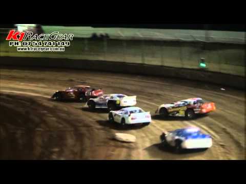 Super Sedans - Heat 2 - Queensland Title - Charlton Raceway - 06.04.12