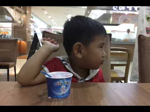 아이스크림 먹고 텐션업