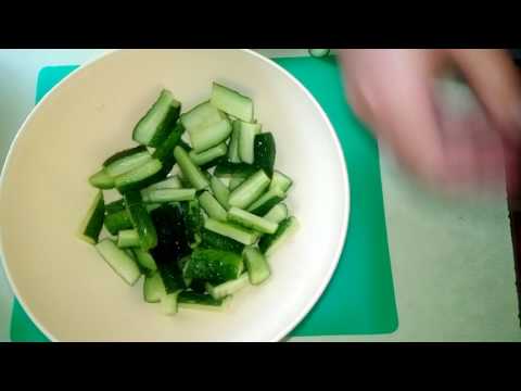 Салат из огурцов