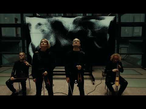 "String Theory" by NeoQuartet