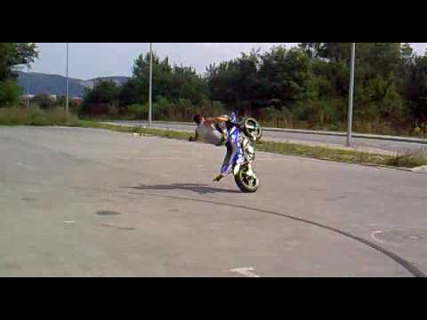 Dejan Špoljar krugovi po zadnjem na volanu bez jedne ruke!!!